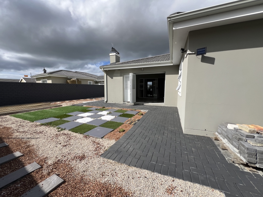 3 Bedroom Property for Sale in Fountains Estate Eastern Cape